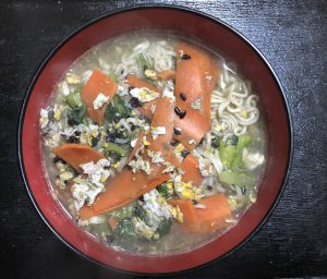 ポリフェノールラーメン（クロックティーラーメン）